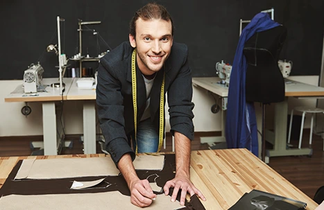 Major in Fashion and Costume Design